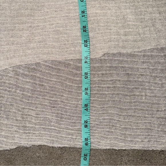 By Anthropologie Sheer Layering Top in cream striped short sleeves L/XL - Picture 13 of 13